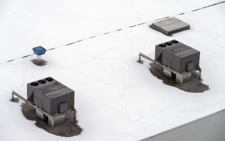 Snow-on-Commercial-Roof
