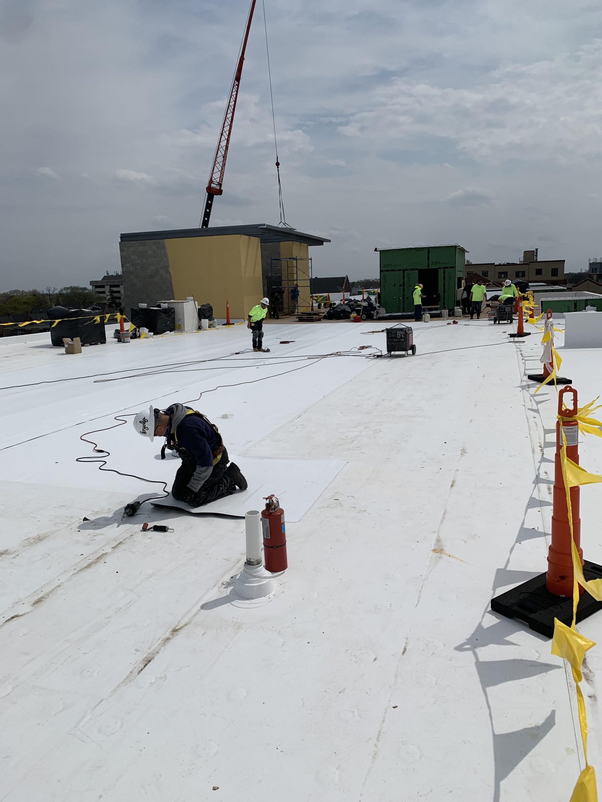 Kinzie-Builders-Roof-Mount-Prospect-IL