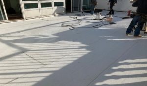 4 Pros And Cons Of Modified Bitumen Roofing | Commercial Roofing Blog